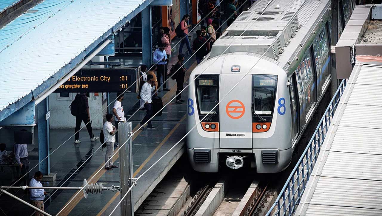 Magenta Line Delhi metro