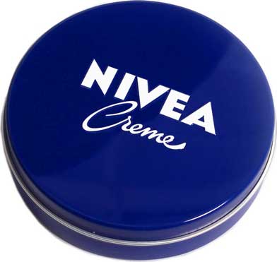 Present box of NIVEA Creme