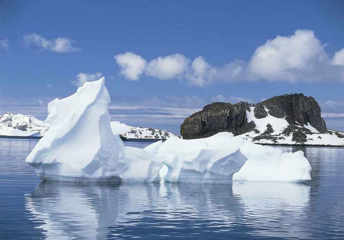Iceberg King George Island, Antarctica