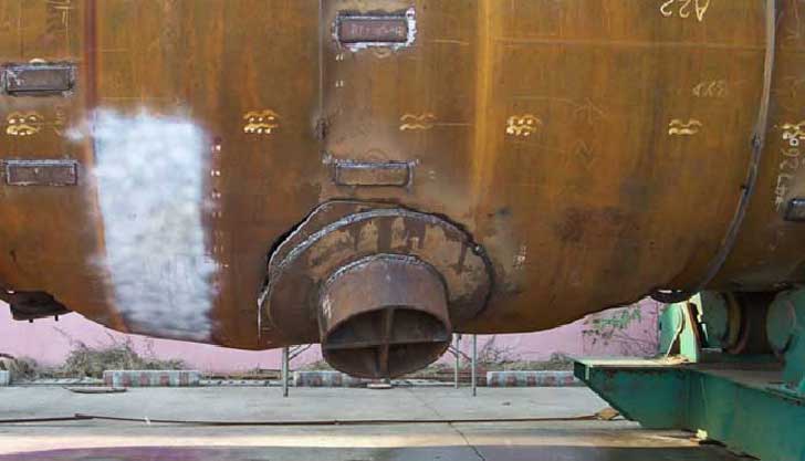 Pressure vessel failure at hydrostatic pressure test