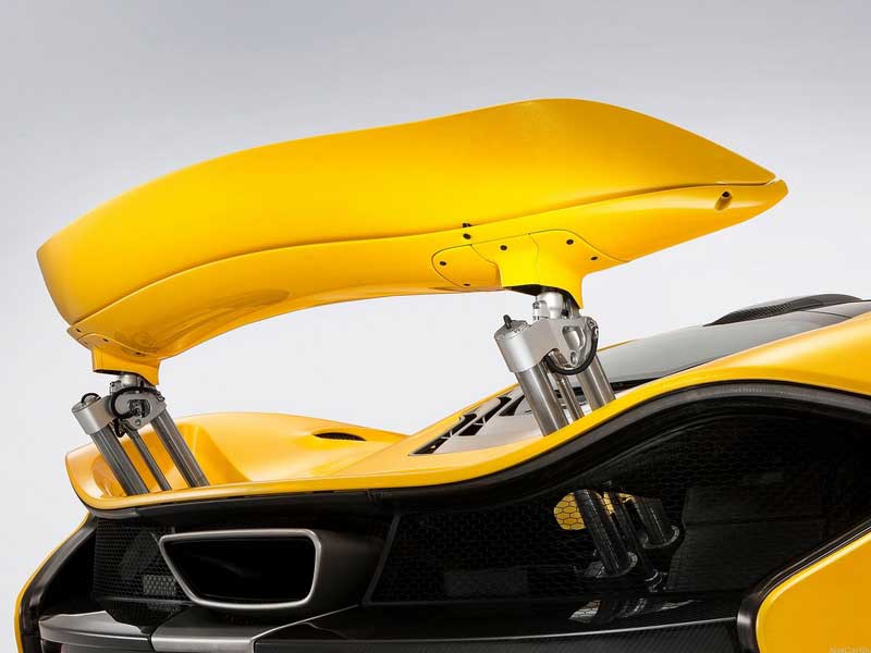 McLaren P1